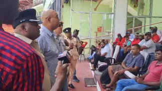 Minister Public Works Meets Truckers 